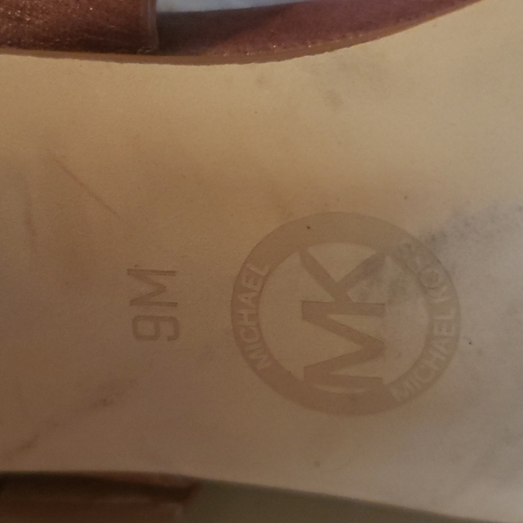 Micheal Kors cut out sandals - Picture 4 of 5